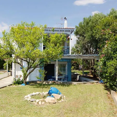 With Private Garden In Halkidiki Villa